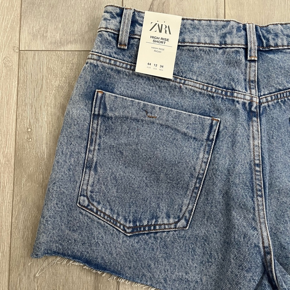 Zara High Rise Denim Shorts - Picture 9 of 9